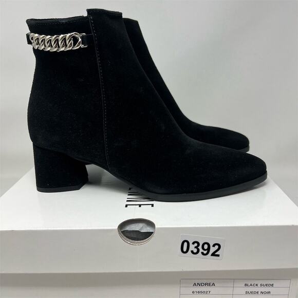 La Canadienne Andrea Women's Black Suede Ankle Bootie Size 7